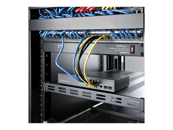 STARTECH.COM 1 HE verstellbarer Schwerlast Fachboden für Server Rack/ Schrank bis 113 Kg - Fachboden